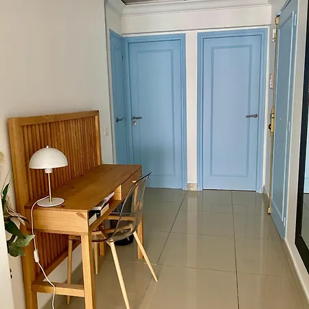 3 Pieces- Vieux Port- Terrasse - Parking Possible Daire *