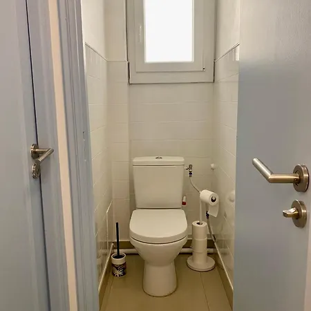 Apartment 3 Pieces- Vieux Port- Terrasse - Parking Possible