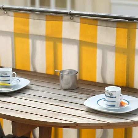 Апартаменты 3 Pieces- Vieux Port- Terrasse - Parking Possible